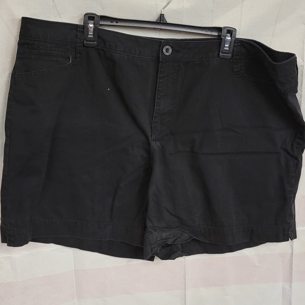 Faded Glory Women's Black 24W Shorts 6" inseam